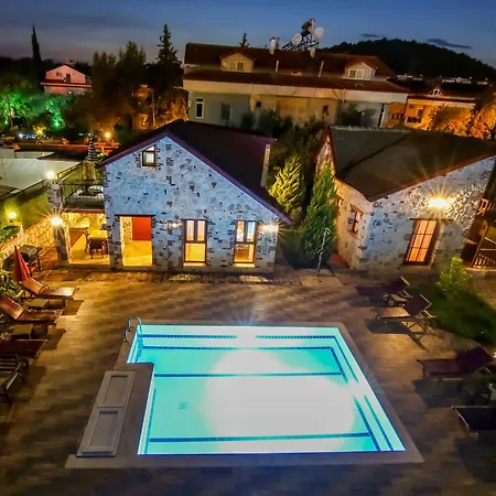 Ilk Ayvilla1 Villa